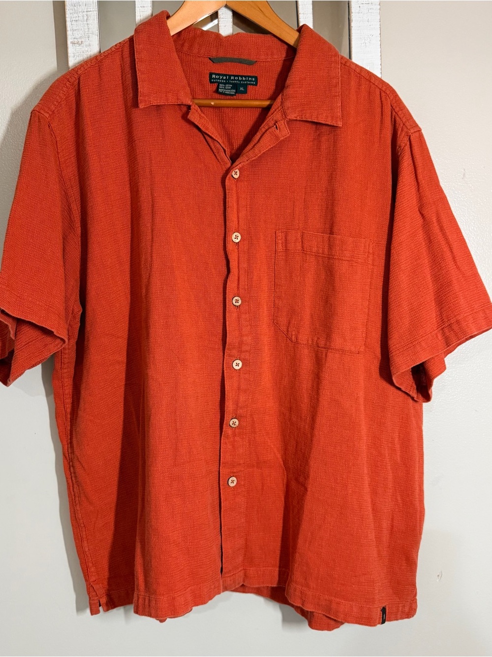 Royal Robbins Men's Orange 100% Cotton Short Sleeve Button Up Shirt Size XL